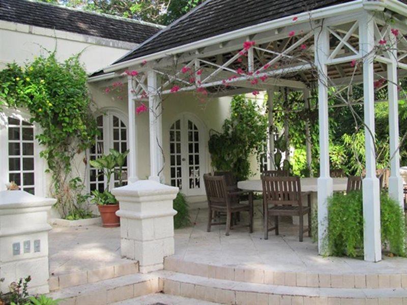 Green Monkey Villa Porters Exterior photo
